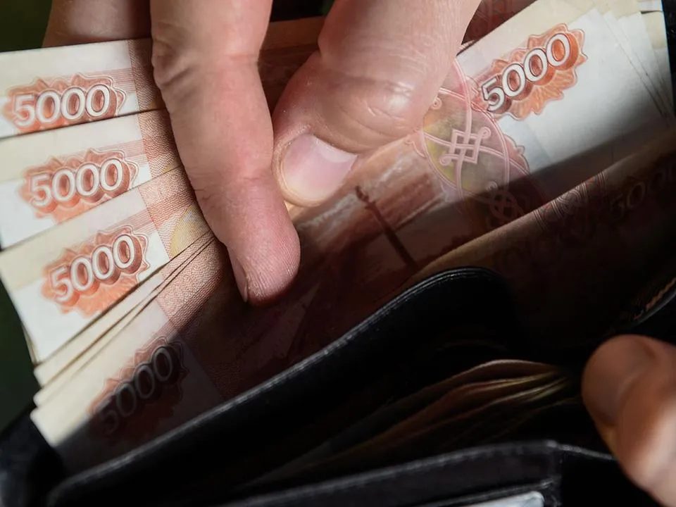 Больше, чем у молодежи: в Москве пенсионерам предлагают зарплату от 150 тыс. рублей в месяц