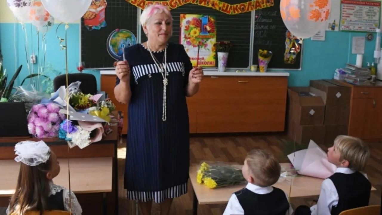 Учителя стали более востребованными в России в четыре раза