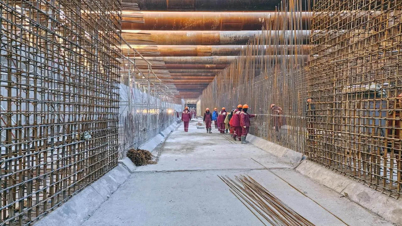 REGIONS/Артем Мишуков