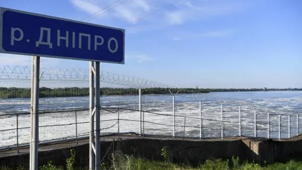 Власти заявили, что ремонт Каховской ГЭС в настоящих условиях невозможен
