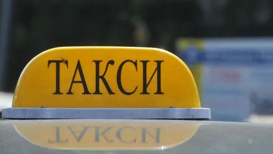 Подмосковные таксисты получили более 4,5 тыс разрешений с начала года