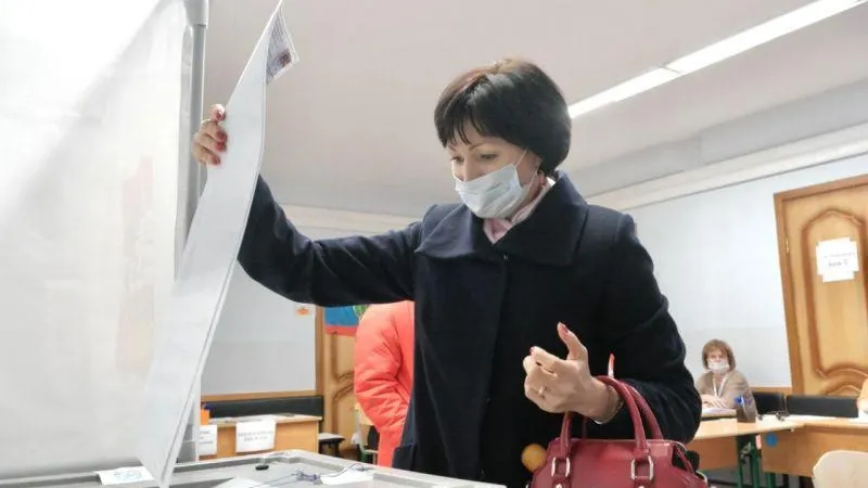 Олимпийская чемпионка Светлана Ишмуратова проголосовала в Красногорске