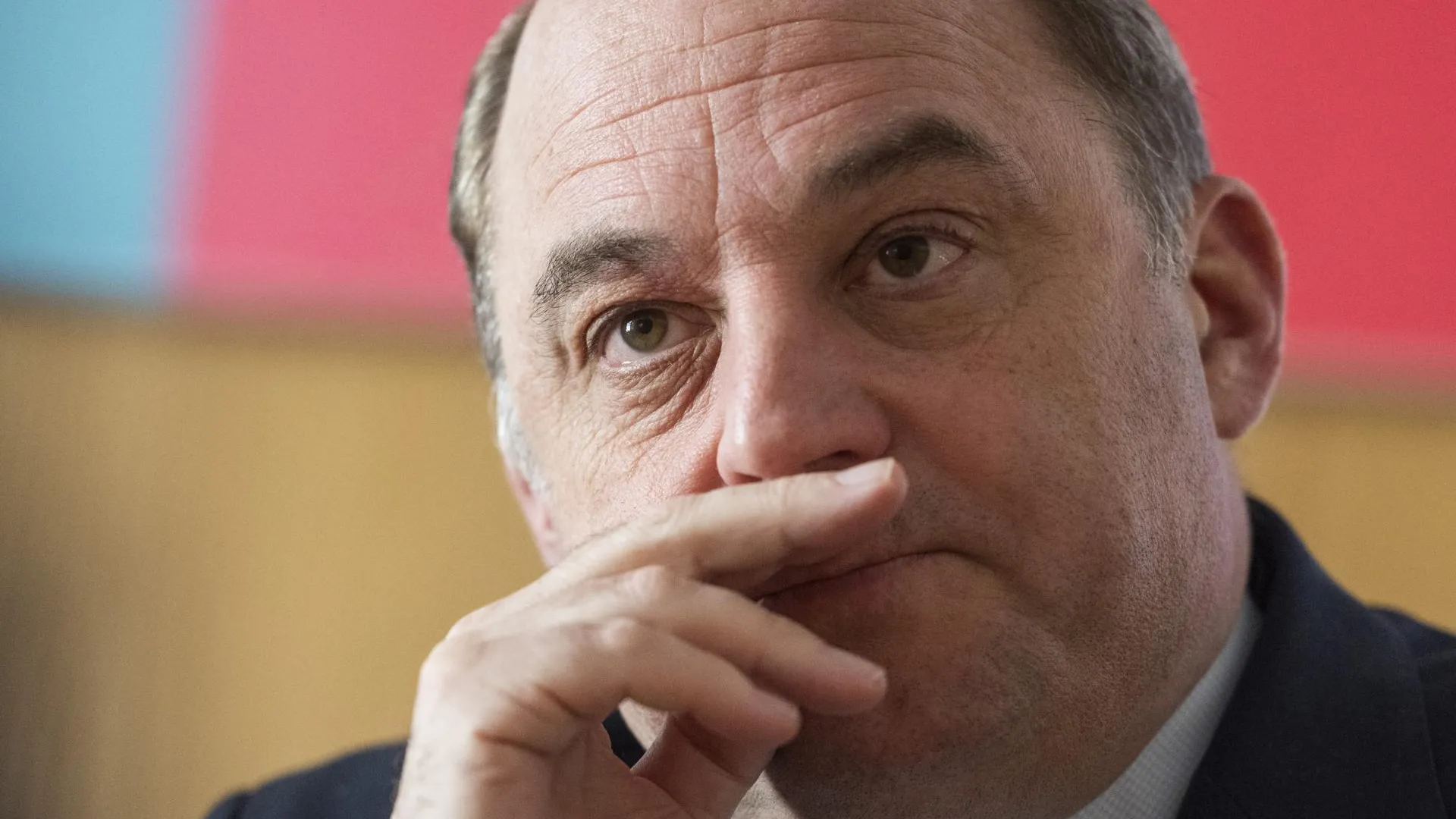 Глава Минобороны Британии заявил, что пойдет работать в бар после политики