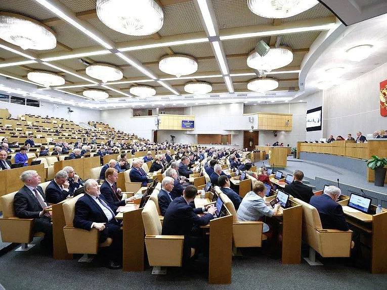 Госдума меняет правила проверок чиновников на местах: кого коснутся новые меры