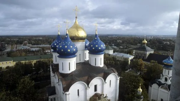 Сергиев Посад вошел в топ-3 рейтинга самых туристических городов Золотого кольца
