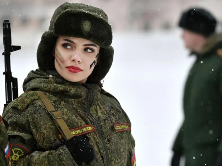 Русские девушки предотвратили атаку украинских дронов, сбив их над Севастополем