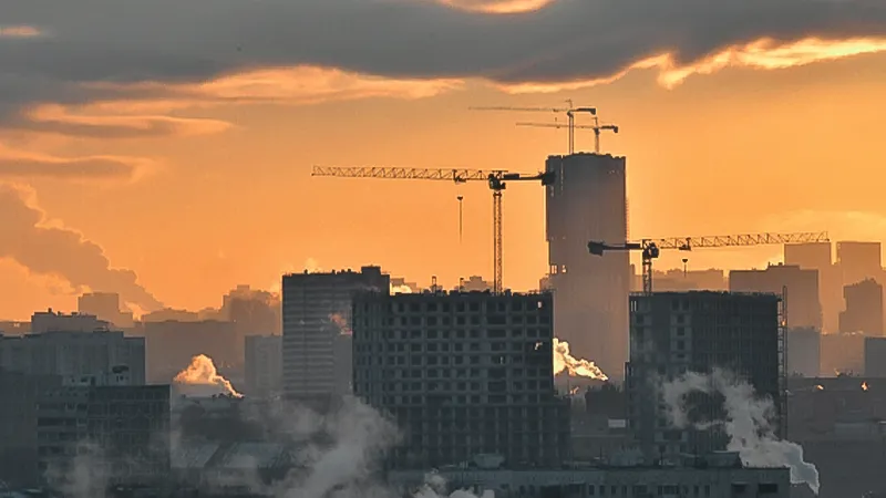 Экономист объяснил, почему цены на аренду жилья снизились в Москве
