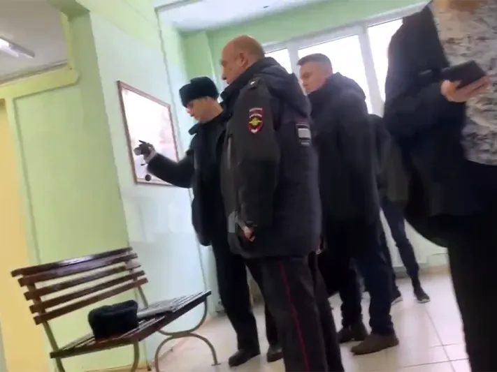 «Все бегали и тряслись»: стали известны подробности поножовщины в лицее Химок