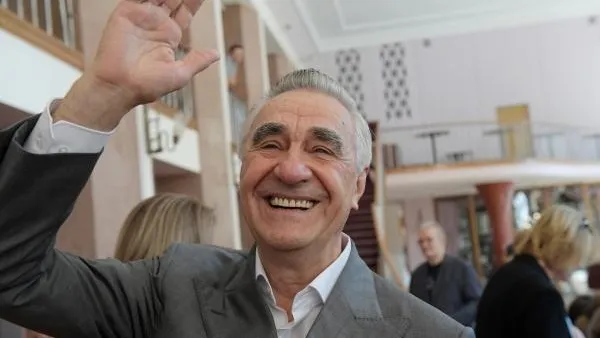 Актер Анатолий Васильев появится в седьмом сезоне «Сватов»