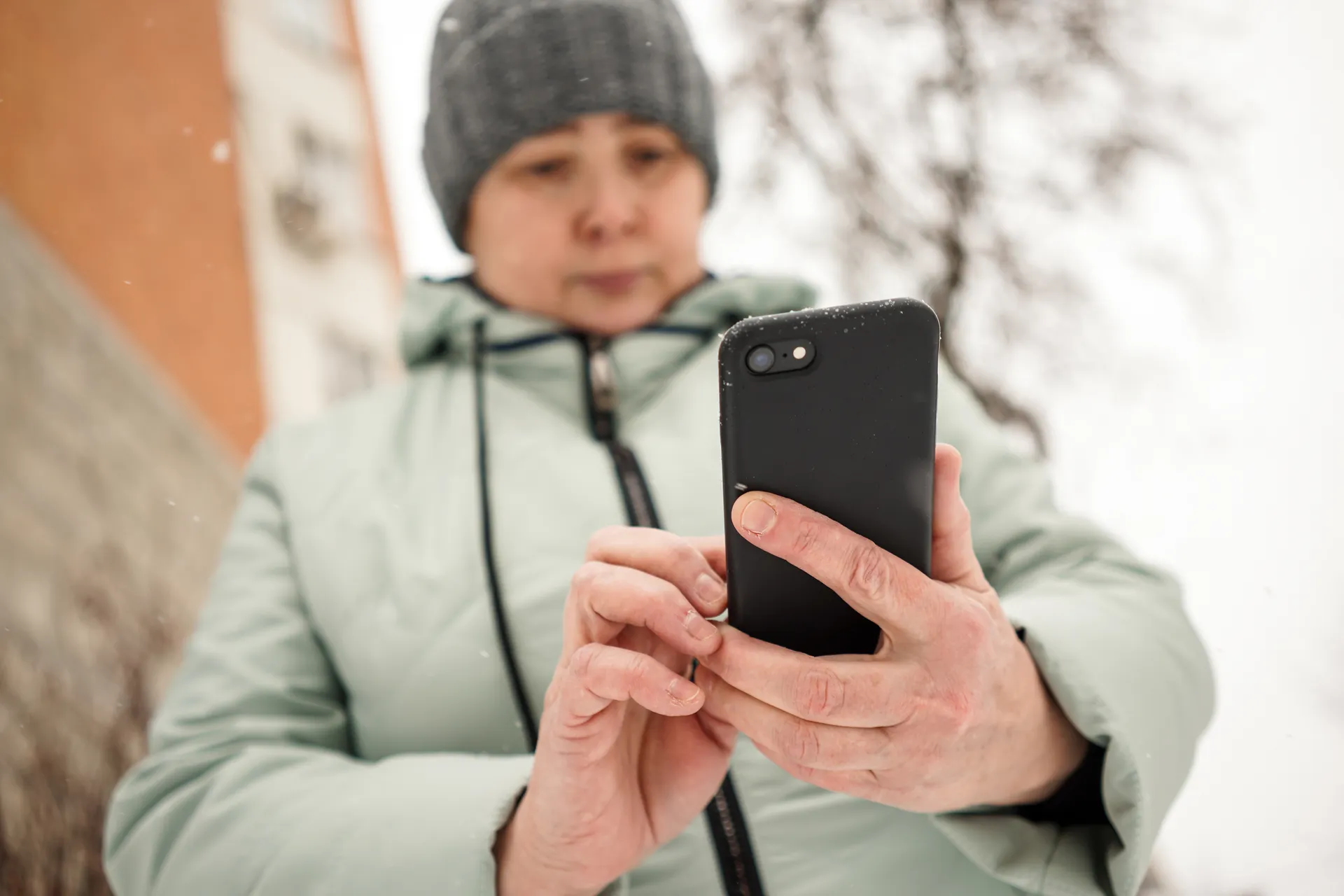 Мобильные телефоны