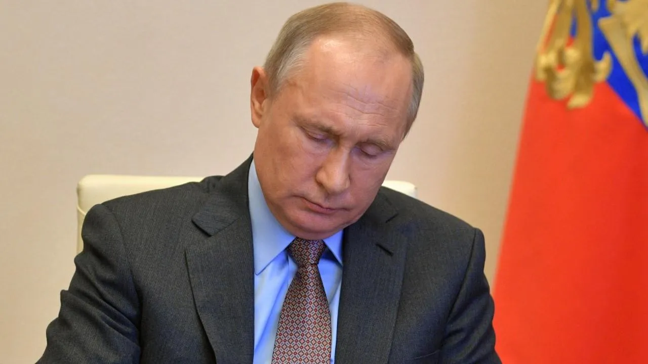 Путин подписал закон о праве на кредитные каникулы