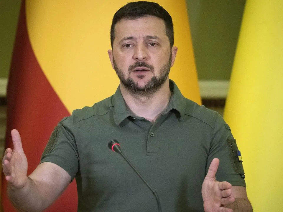 Ракеты в сторону Польши: на какой отчаянный шаг может пойти Зеленский, чтобы вернуть внимание к Украине