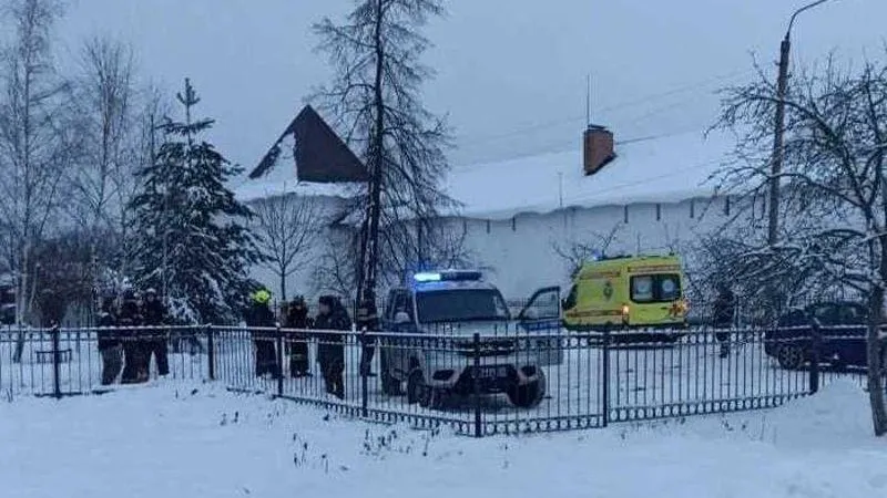 СМИ: восемь человек пострадали при взрыве в монастыре в Серпухове