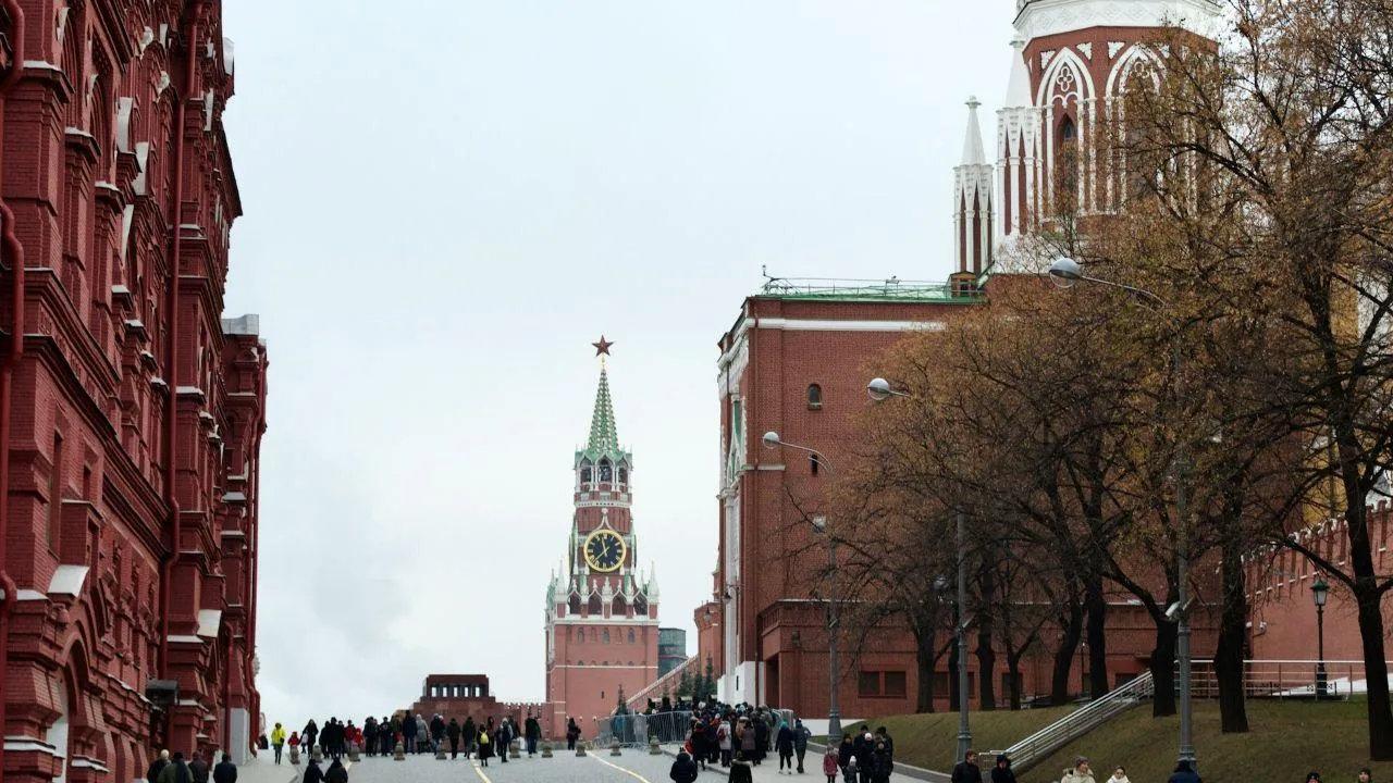 Глава аукционного дома попытался оценить стоимость аренды Кремля