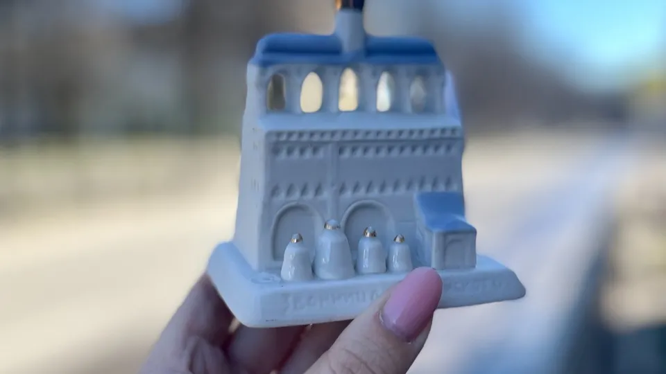 Фото: городская доска объявлений