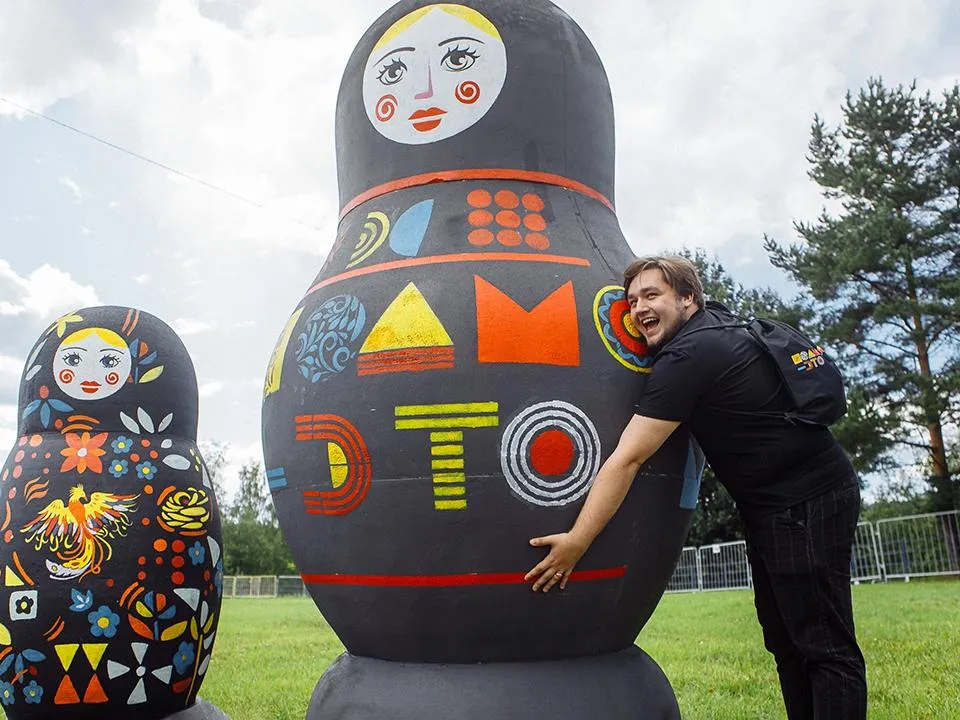 Уникальную подмосковную матрешку признали самой большой в мире