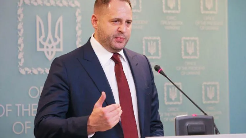 Глава офиса Зеленского опубликовал, а потом удалил в телеграме сообщение с угрозами Белоруссии