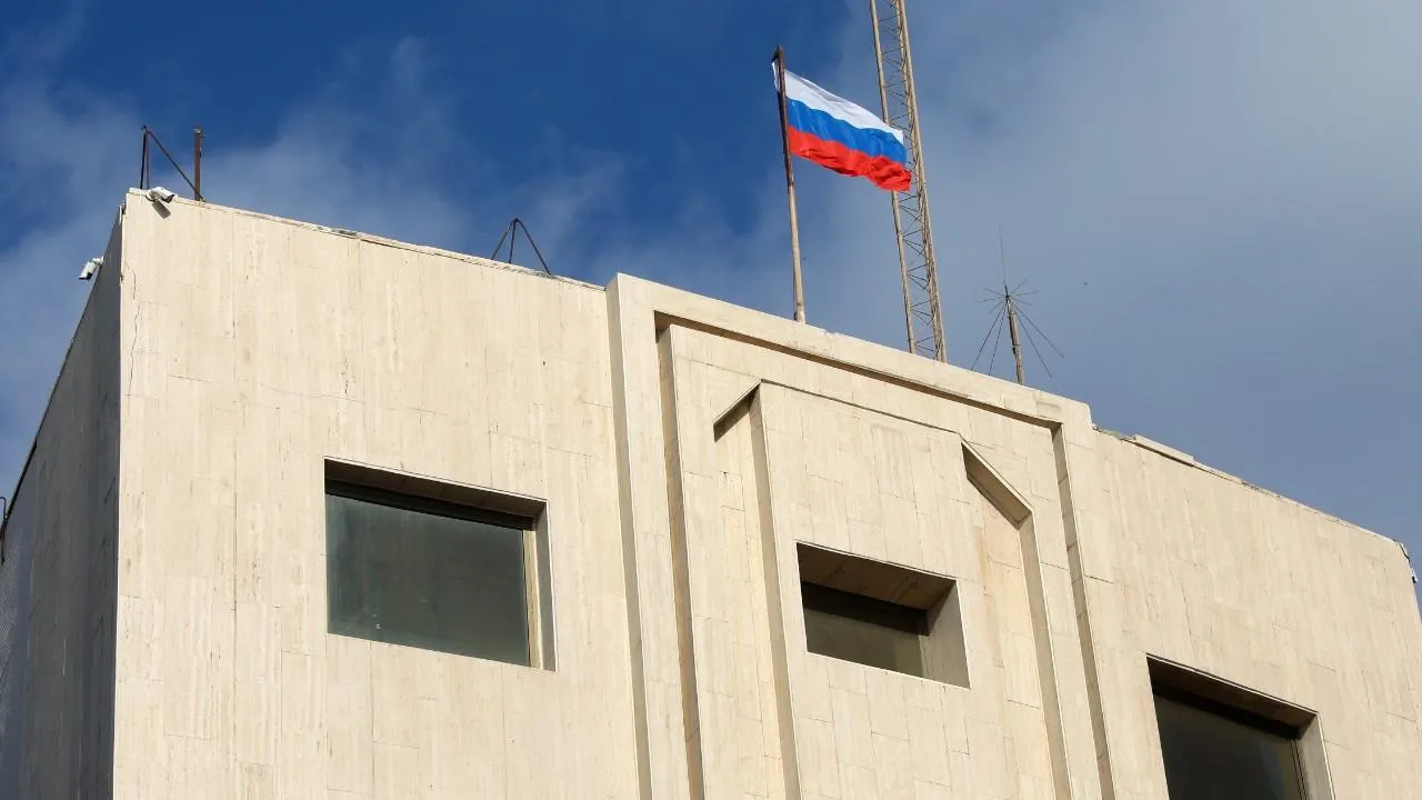 Россия не будет эвакуировать дипломатов из Израиля