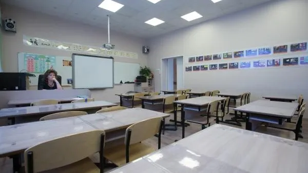 Штат 12 новых школ, которые откроют в Подмосковье осенью, полностью укомплектован
