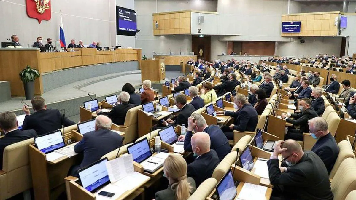 В Госдуме собрались ужесточить наказание за мелкое взяточничество