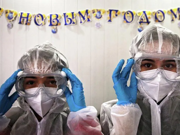 Ампутировал стопу, спас руку: врач рассказал о сложных дежурствах в Новый год