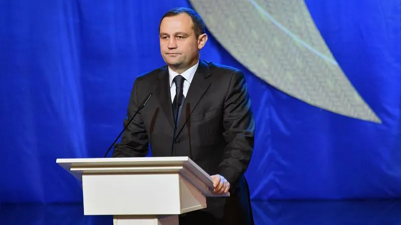 Брынцалов сохранил позиции в Топ-5 рейтинга глав заксобраний регионов за март