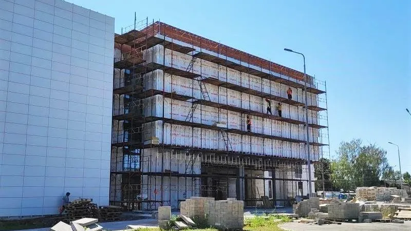 Строительство начальной школы завершается в Луховицах