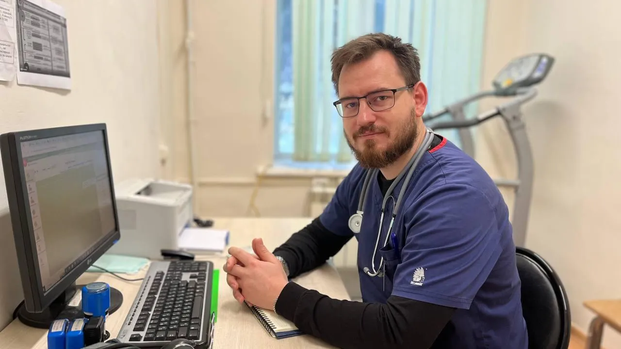 Врач Александр Чеботарев. Фото: Луховицкая больница