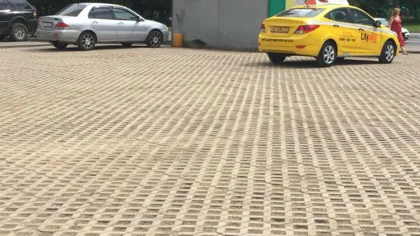 Новая «экологическая» автостоянка появилась в Долгопрудном