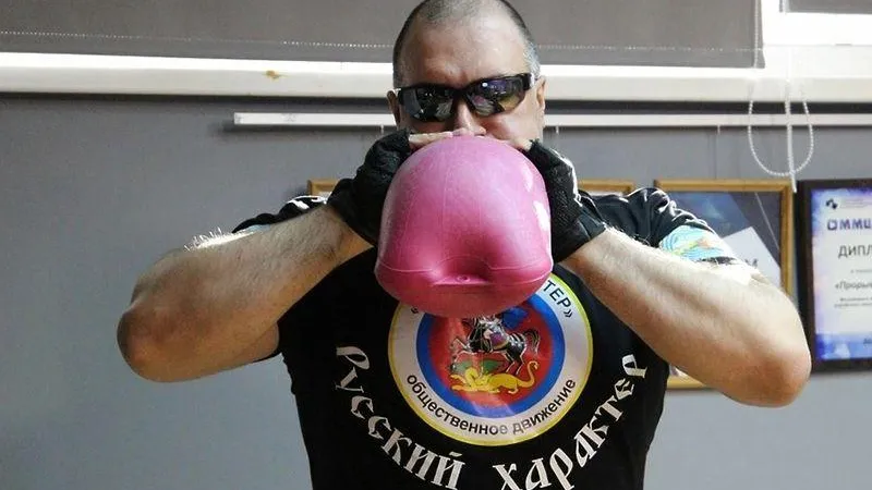 В Люберцах на чемпионате мира по стронгмену будут поднимать бревна и переносить коромысла