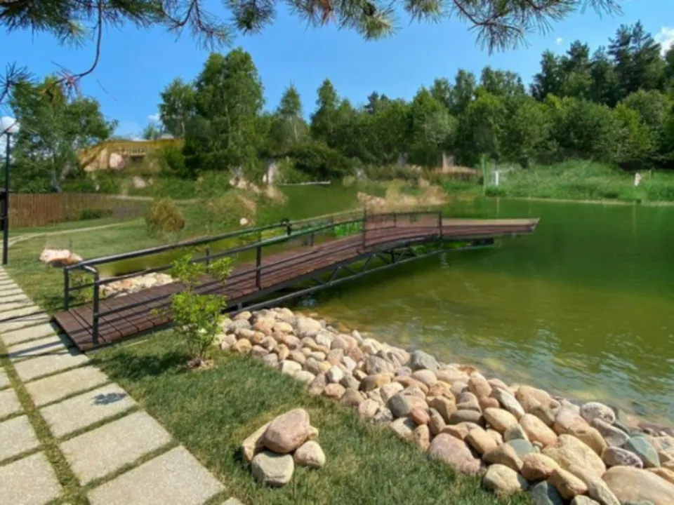 Фото: городская доска объявлений