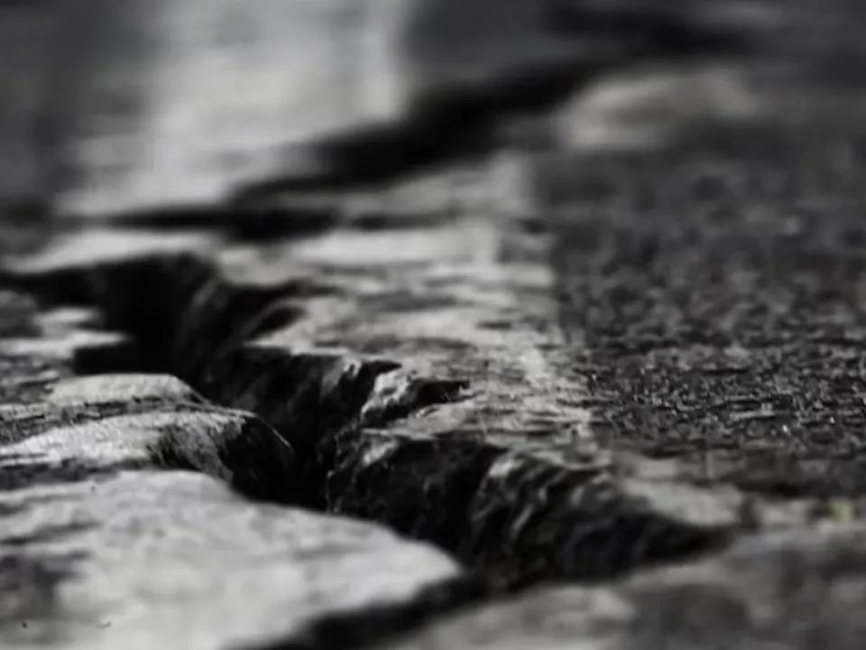 «Земля провалится»: знаменитый экстрасенс предсказала миру новые стихийные бедствия