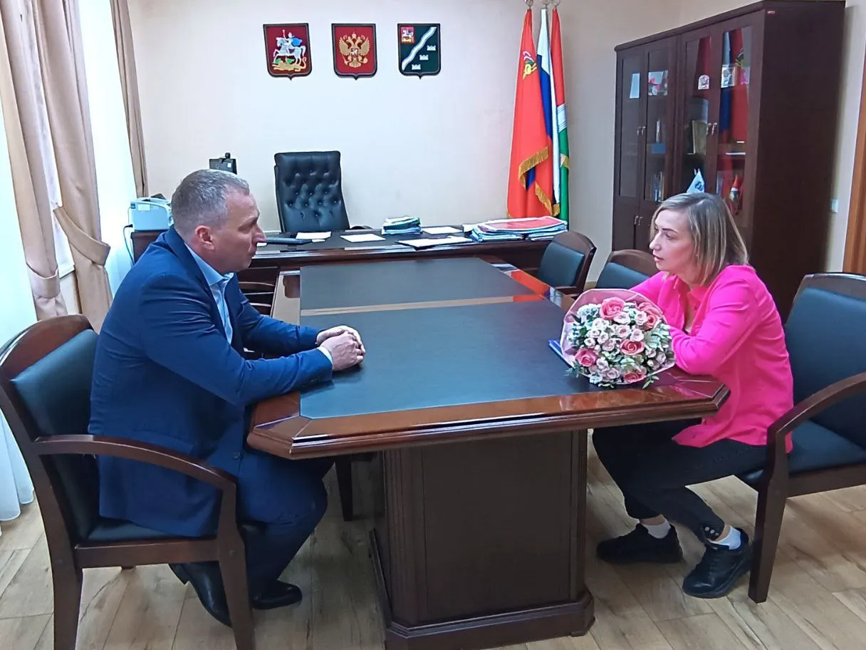 С главой округа Романом Шамнэ. Фото: пресс-служба Наро-Фоминского городского округа