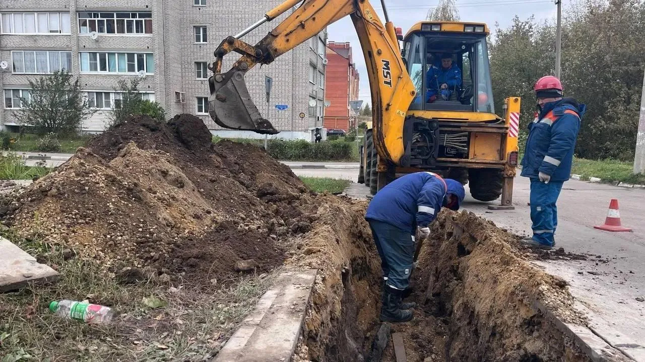 В микрорайоне Ожерелье энергетики провели ремонт высоковольтной линии
