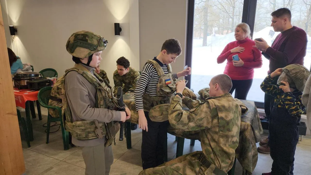 REGIONS/Роман Кутузов