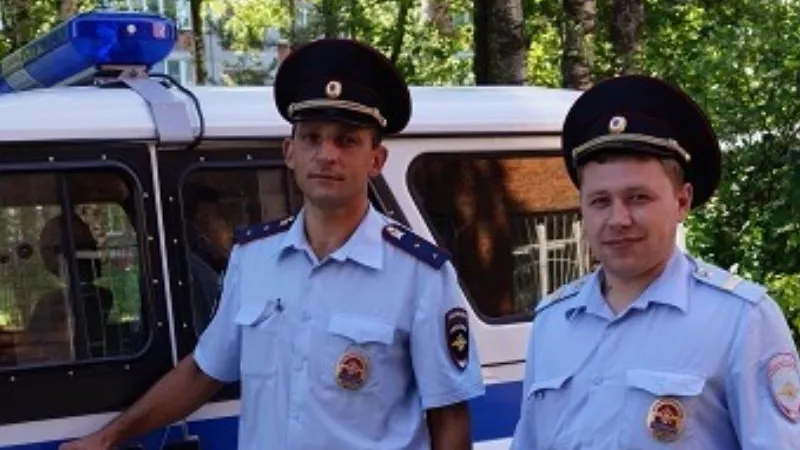 Полицейские из МО спасли потерявшихся женщин, которые прошли по лесу 3 км и отчаялись вернуться домой