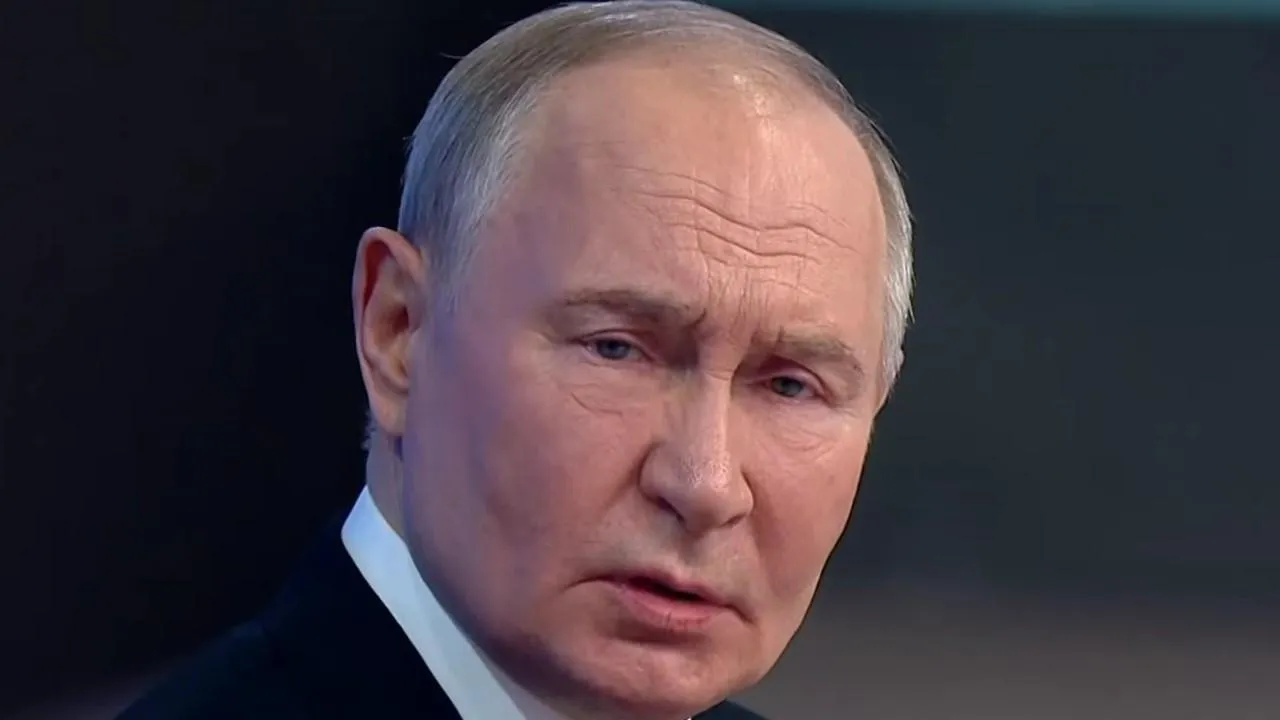«Трудно комментировать»: Путин не сдержал эмоций после слов о героически погибшем солдате