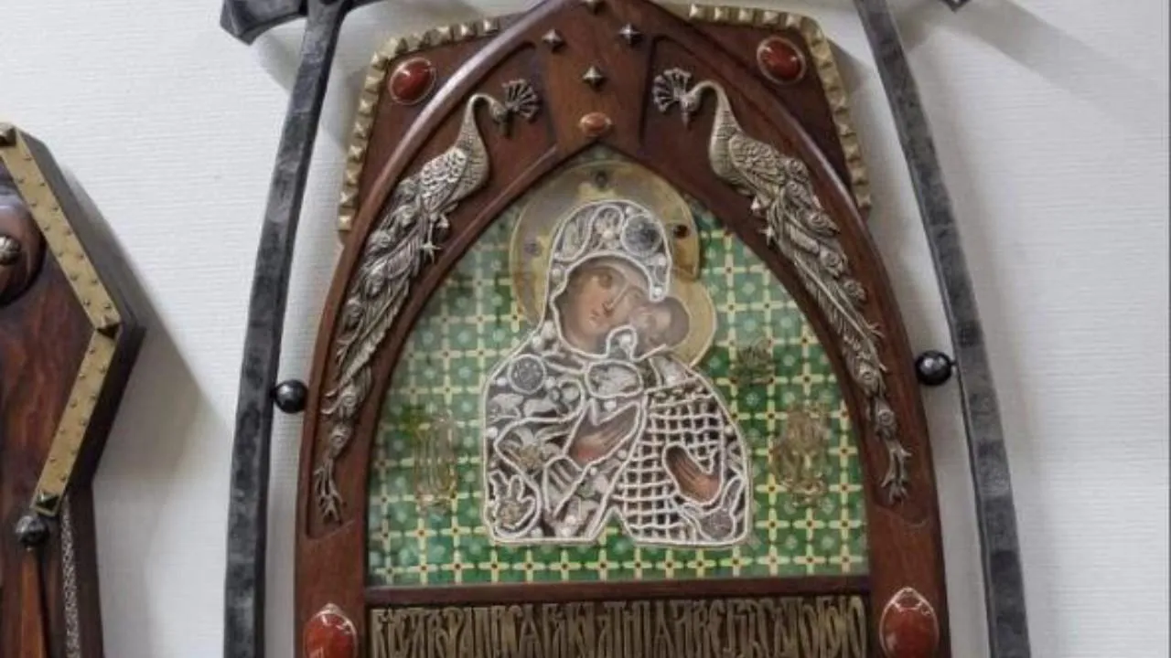 REGIONS/Кристина Тришина