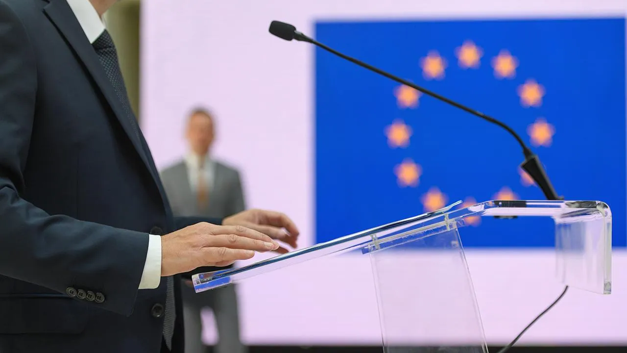 istockphoto.com/webphotographeer