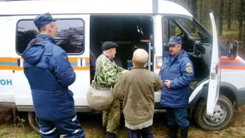Число «потеряшек», выведенных из лесов Подмосковья, превысило 1 тысячу человек с начала года