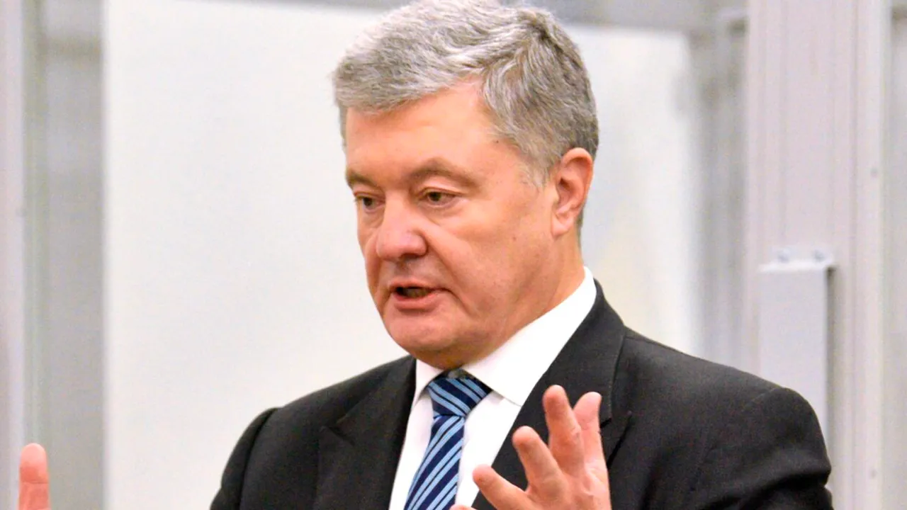 Политолог Федоров раскрыл суть заявления Порошенко о наступлении ВСУ
