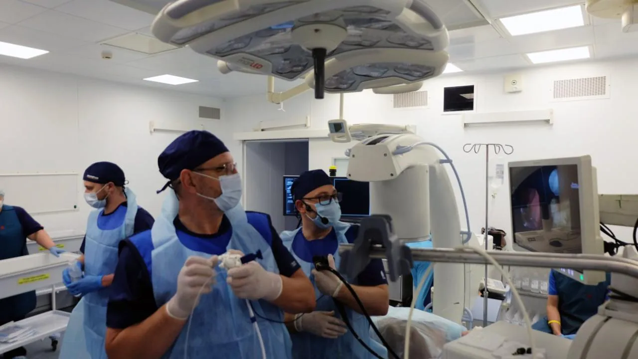 Обучающий мастер-класс провели для подмосковных эндоскопистов в Долгопрудном