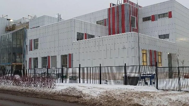 Строительство пристройки к школе № 13 завершается в микрорайоне Кутузово Подольского округа