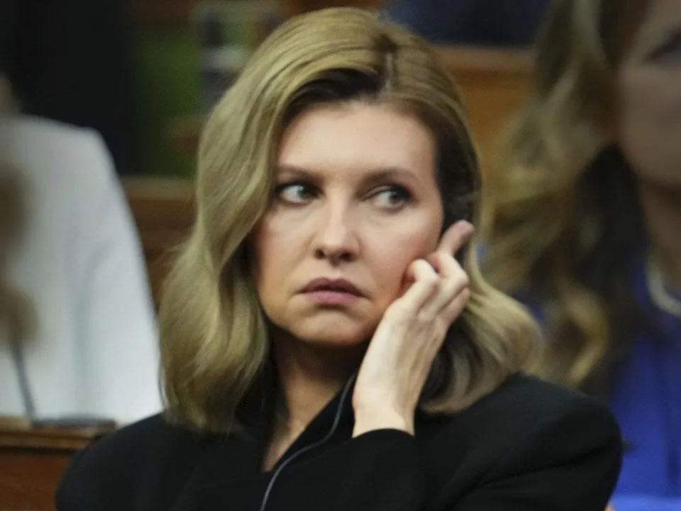 Хватило бы на жизнь деревне: жена Зеленского потратила за день годовой бюджет около двух сотен украинцев