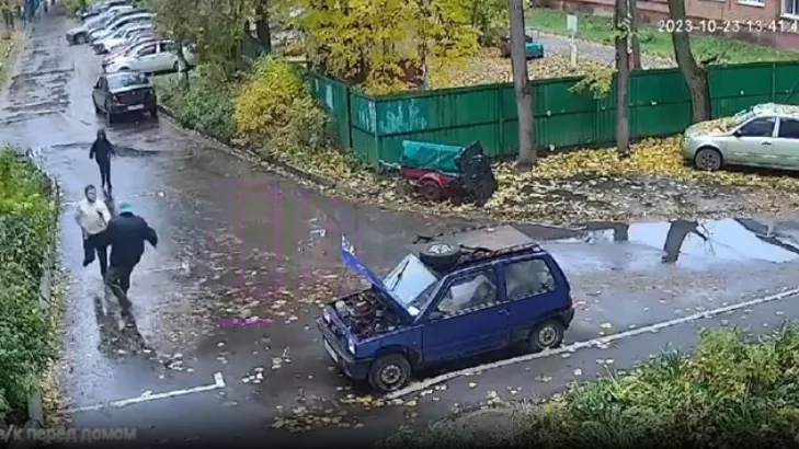 © кадр из видео