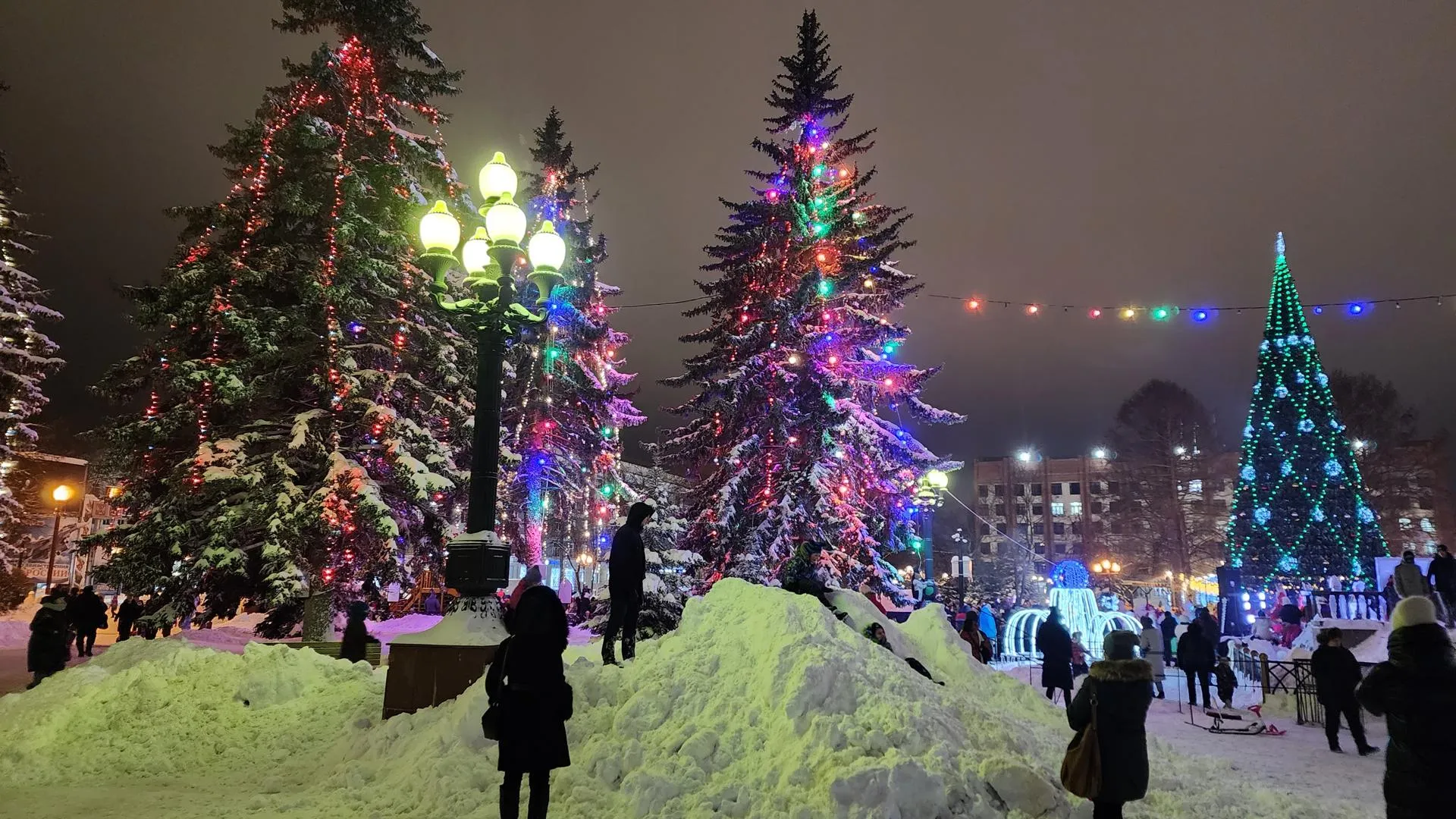 Андрей Семибратов