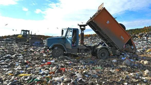 На вывоз мусора из Ленинского района выделят 2,6 млн рублей