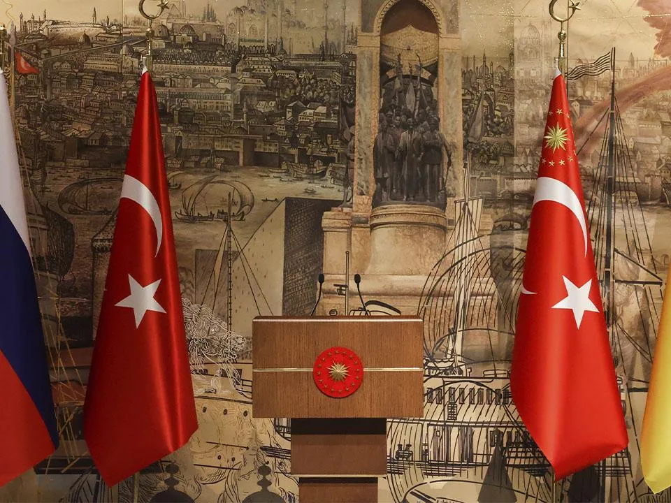 И вашим, и нашим: зачем Турция снова пытается заморозить конфликт на Украине