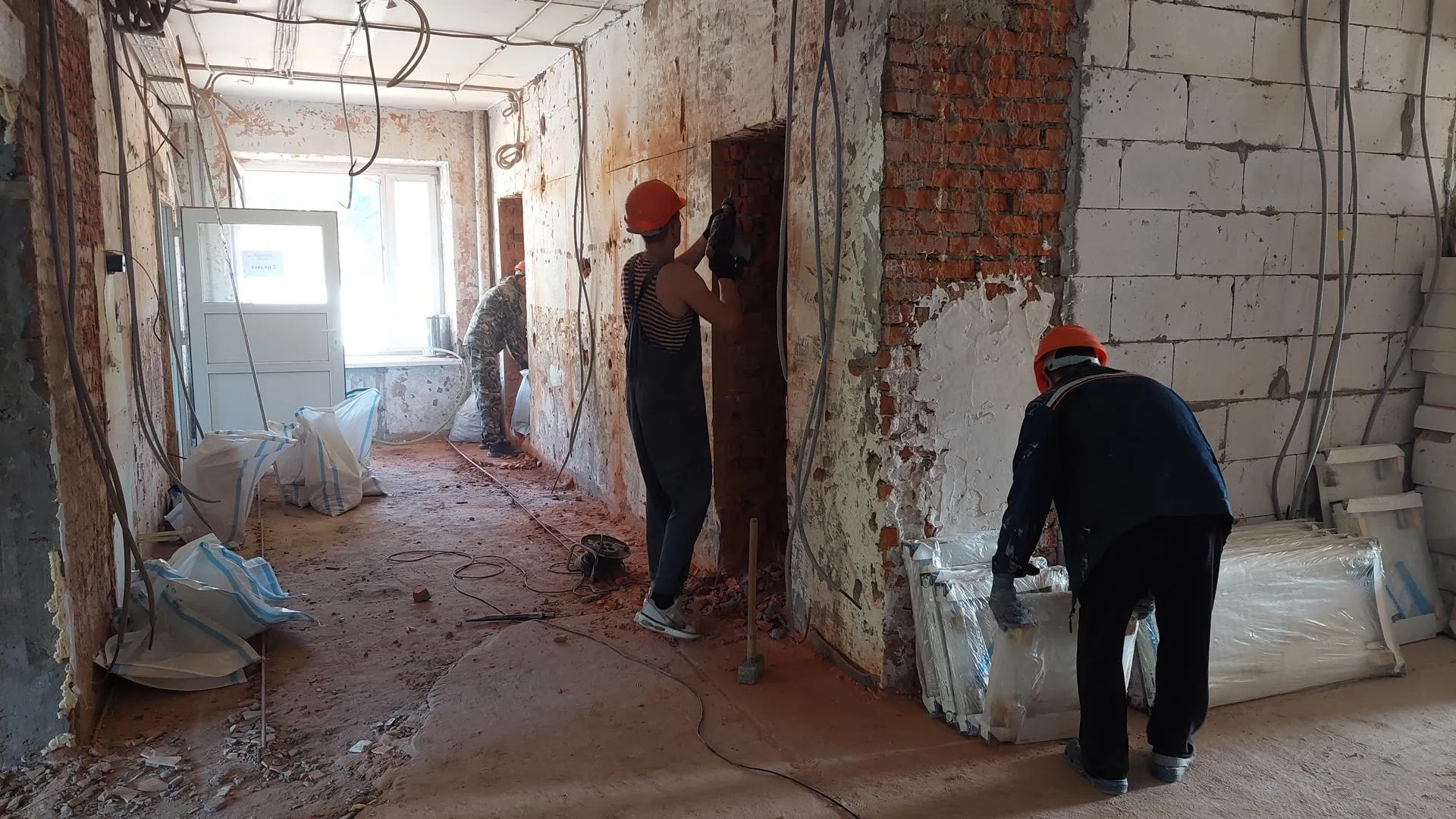 Константин Андреев