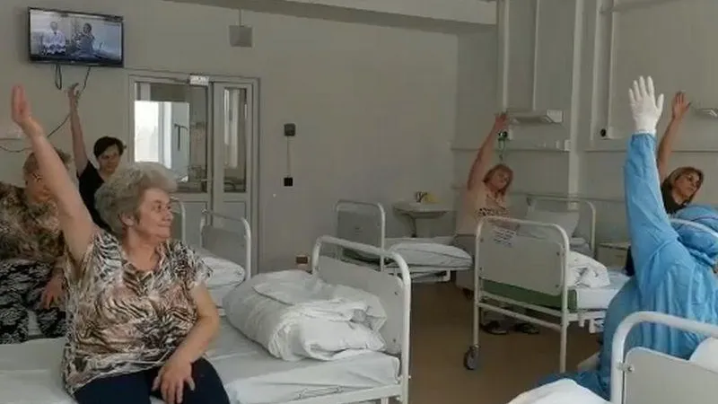 Вдох, выдох. Выздоравливающих после ковида в Подмосковье учат дыхательной физкультуре